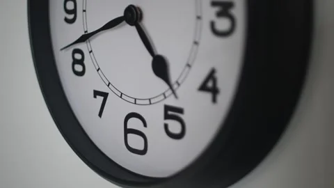 Close Up of Analog Wall Clock Stockbeeldmateriaal 344235864