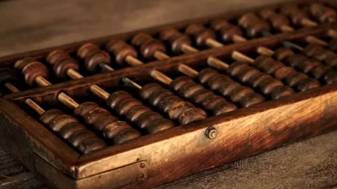 Close-up of an ancient abacus Vídeo Stock 259616375
