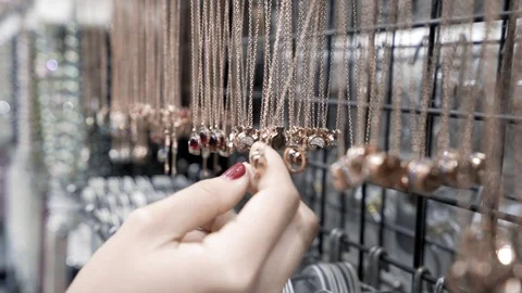 Close up and slow motion swing of jewelry for retail jewelry concept Stock Footage 118807799
