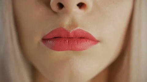 Close up of applying make up on lips Video stock 79711679