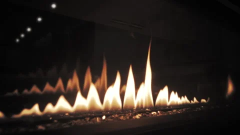 Close-up artificial electronic fireplace burning with smoke fire. Bio fireplace  Vídeo Stock 169938734