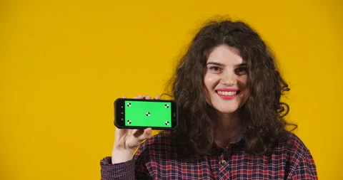 Close-up attractive plus-size model posing 스톡 동영상 131611601