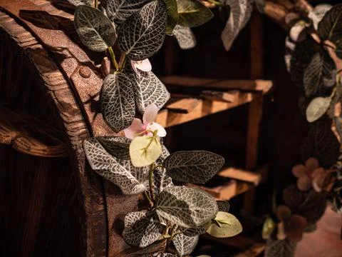 Close up of the barrel with flower decorations Foto stock