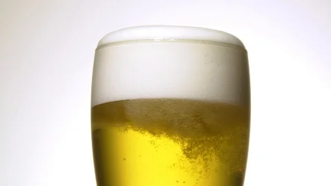 Close up of the beer Vídeo Stock 86220640