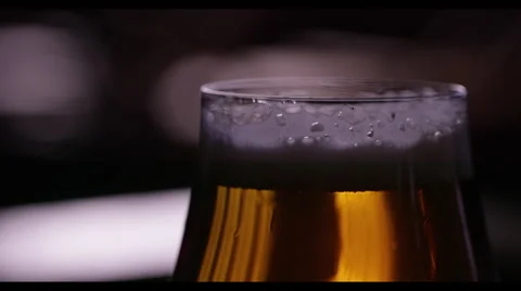 Close-up of beer glass 動画素材 61502498