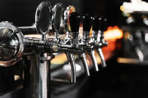 Close up beer machine pub Stock-Fotos