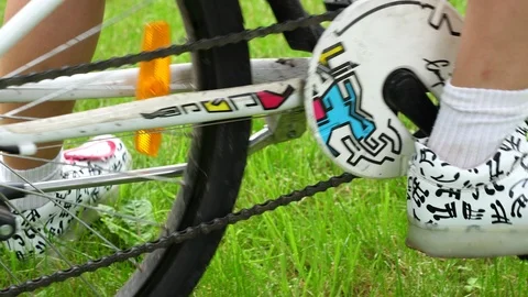 Close up bicycle wheel Stock Footage 91547163