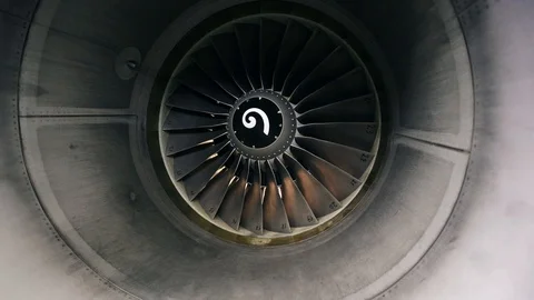 Close-up of Boeing 737 engine turbine 動画素材 102617555