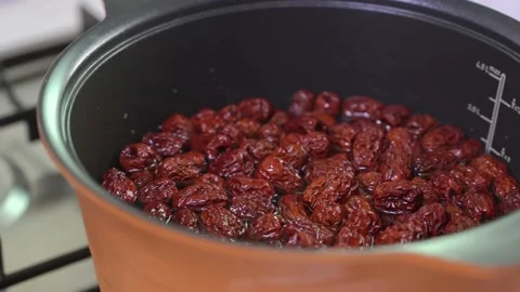 Close up of boiling tea in a pot. Very high temperature Stock Footage 137518361