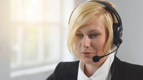 Close Up Call Center Operator Vidéo 91791176