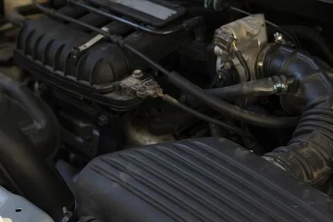 Close-up of Car Engine Components Under the Hood 스톡 사진