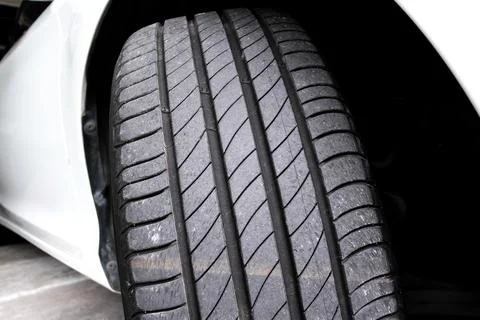 Close up of car tire tread pattern in used Foto stock