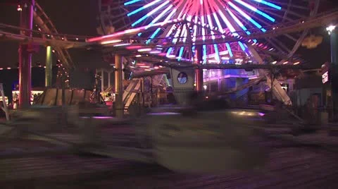 Close Up Of A Carnival Ride At Night 스톡 동영상 18941189