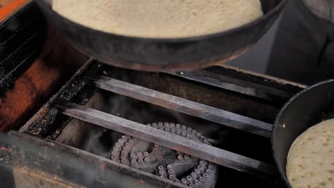 CLOSE UP: Chef cooking stake on pan, adding oil to cooking pan. Cinematic close Video stock 127280406