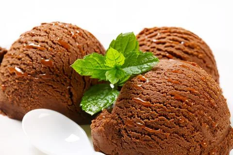 Close-up of chocolate cake with mint leaf Stock Photos