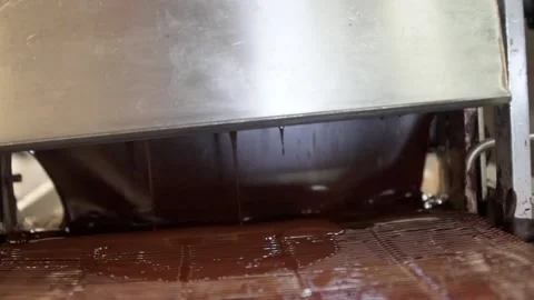 Close Up at chocolate wrapping machine 스톡 동영상 238502271