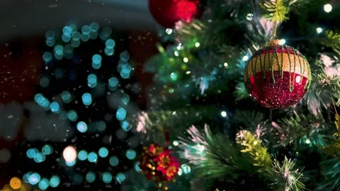 Close up of christmas tree flashing colours with reflection in window. focus on 스톡 동영상 144190111