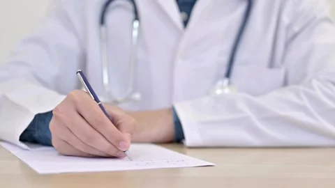 Close-up of a clinic worker specialist Close-up Male doctor with stethoscope Stock-Footage 336588079