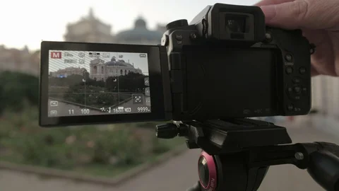 Close clip of camera LCD screen as photographer changes settings Stock Footage 116963053