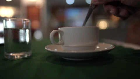 Close up coffee cup and hand of people for drinking it Vídeos de archivo 140731900