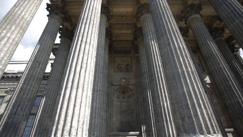 Close up Columns of Kazan Cathedral, Saint Petersburg Stockbeeldmateriaal 84655716