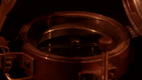 Close up Compass on turntable 2 Video stock 139871750