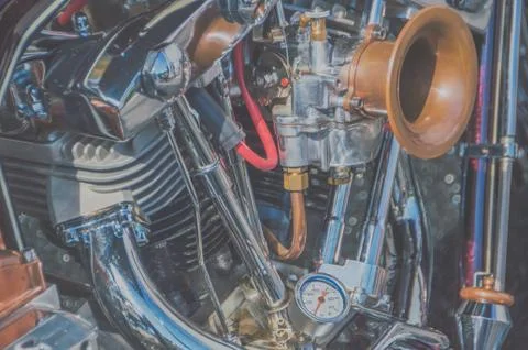 Close-up, cooling system and engine retro motorcycle 库存照片