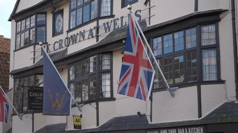Close up of The Crown at Wells 動画素材 120270402