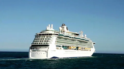 Close up of cruise Ventura Stock Footage