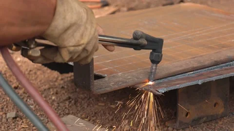 Close-up of Cutting steel 動画素材 252885152