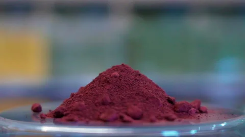 Close up dark red powder in lab shift focus Vídeos de archivo 156167537