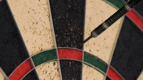 Close up of Darts Shot into Target 7 Vidéo 117099617