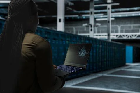 Close up of data center admin using AI assistant to install equipment Foto stock