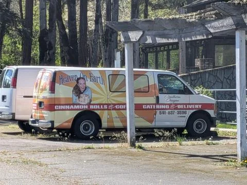 Close-up of delivery van with hand-painted “Heaven on Earth” Stock Photos