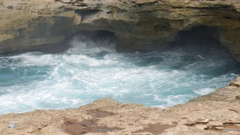 Close-up: devil’s tear, water clashing on rocks, Nusa Lembongan, Bali, Indonesia Stock Footage 119837198