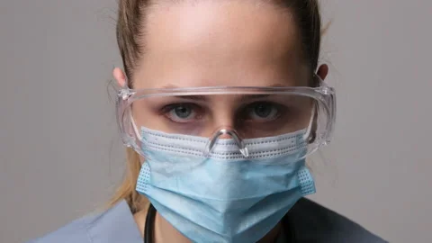 Close Up Doctor With Face Mask 库存影片 167302467