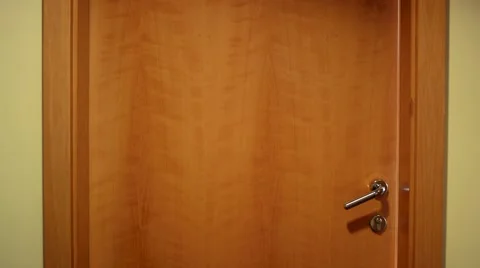 Close the door to the offices  Stock-Footage 62314168