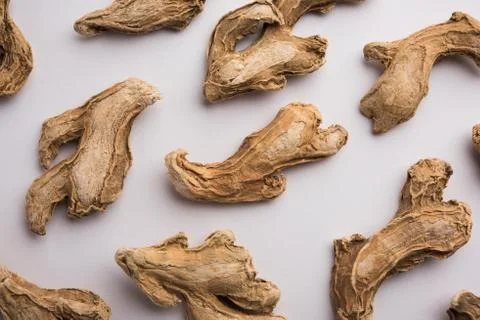 Close up of Dried ginger or Sonth isolated on white background Foto stock