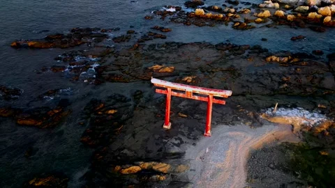 Close Up Drone Flight Around Red Torii Gate Japan Coastline 스톡 동영상 331041500
