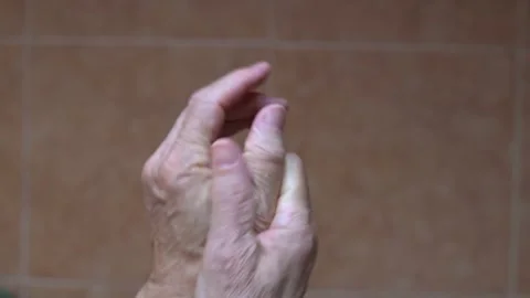 Close-Up of Elderly Hands Moisturizing with Cream. Arthritis, Arthrose Stock Footage 314898069