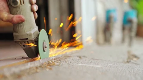 Close up of Electric grinding wheel smooths steel and iron. 스톡 동영상 148609538