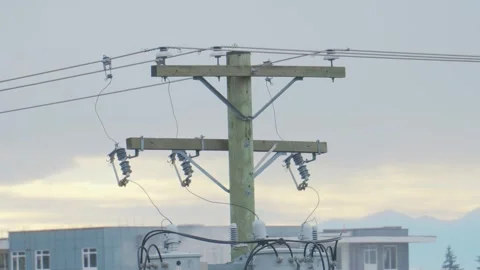 Close Up of Electrical Utility Pole with Crossarms and Insulators 库存影片 348334874