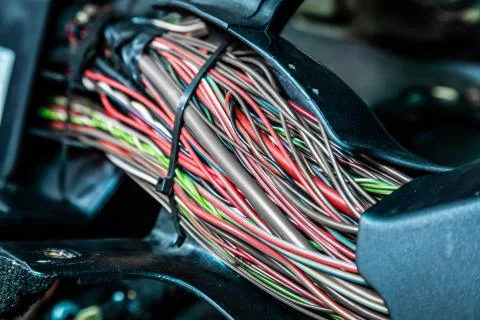 Close up of the engine control unit of the car, multicolored wires plug  - a  Foto stock