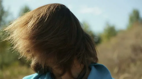 Close-up face of a mountain hiker man in the forest. Video stock 116500526