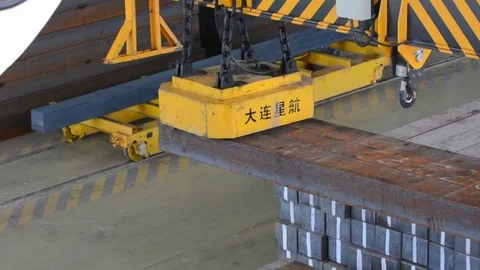 Close up of a factory overhead crane Video stock 80484331