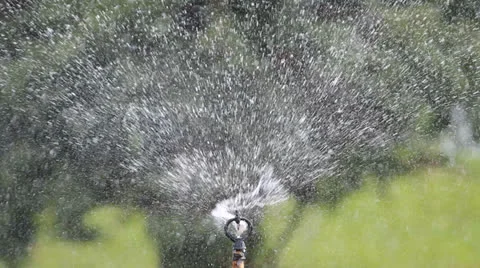 Close up farm sprinkler 库存影片 24620549