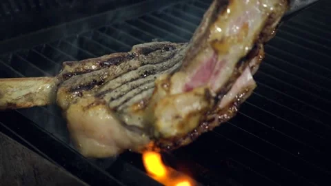 A close up of a fire oven Vídeo Stock 157873272