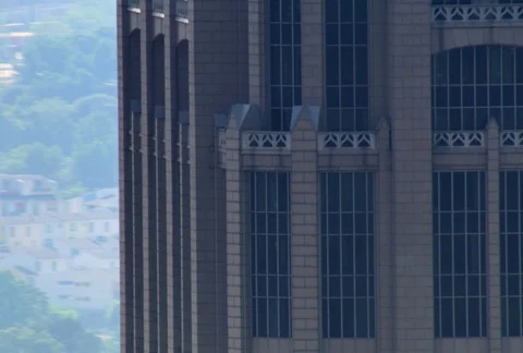 Close flight approaching One Atlantic Center in Atlanta, Georgia. Shot in 2007 Stock Footage 86918988