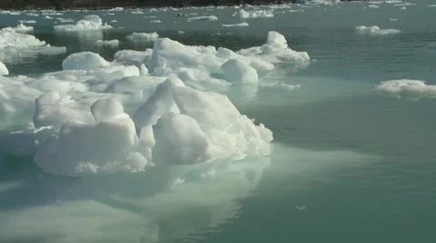 Close up of floating ice in green Arctic waters Video stock 59997376