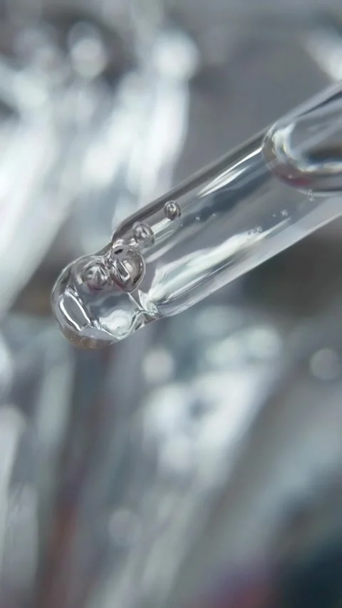 Close up of the fluid collection tool. Showing the fluid and bubbles Stock Footage 329679359